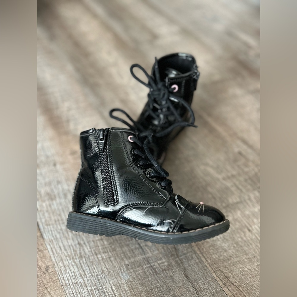 The Children’s Place Toddler Girls Boots - Picture 3 of 8